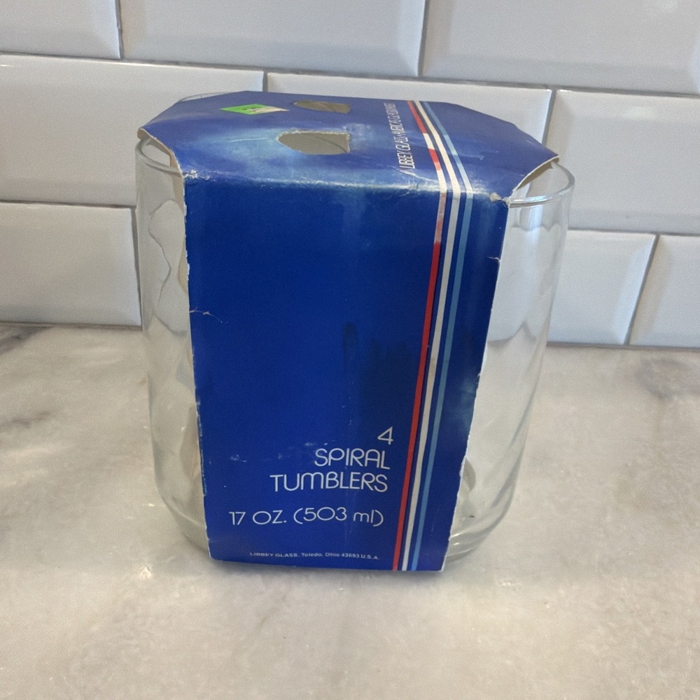 NIB Set of 4 Vintage 1980s LIBBEY Spiral Glasses Tumblers - 17 oz‎ GW993